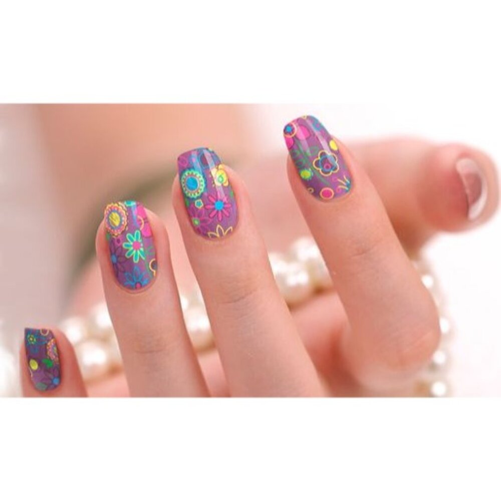 Colorful Floral Nail Polish Strips Set  Non-Toxic & Long-Lasting